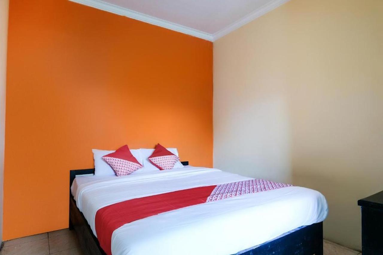 House 140 Otel Baturetno Dış mekan fotoğraf